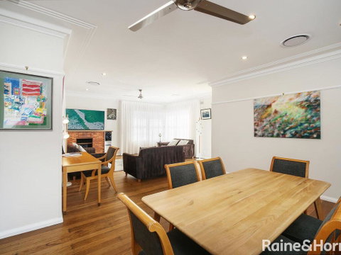White Beach - 42 Ash Street - Whitsundays Accommodation 1