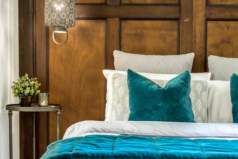 White Gates - Whitsundays Accommodation 1