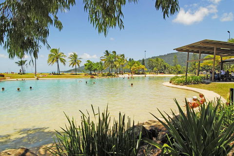 Whitsunday On The Beach - Whitsundays Accommodation 2