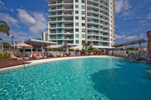 Wings Luxury Apartment Pink Poodle - Whitsundays Accommodation 1