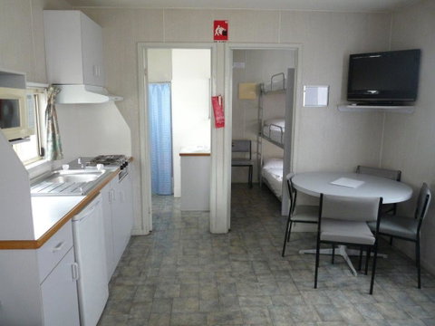Wodonga Caravan & Cabin Park - Whitsundays Accommodation 1