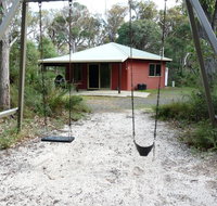 Wrenwood Chalets - Whitsundays Accommodation