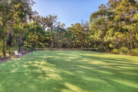 Yallingup Forest Resort - Whitsundays Accommodation 3