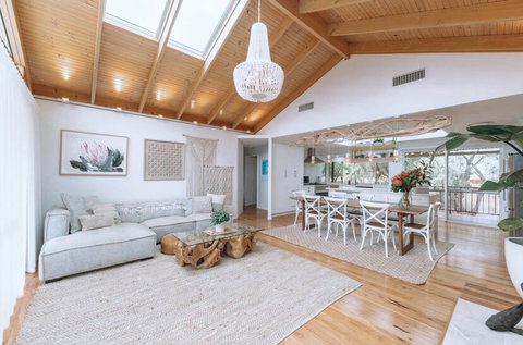 Yallingup Valley Retreat - Whitsundays Accommodation 2