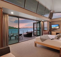 Yacht Club Villa 33 - Serenity - 4 Bedroom 4 Bathroom House Ocean Views 2 Buggies - Whitsundays Accommodation