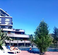 Yarra River Luxury 1BD Apartment - Whitsundays Accommodation