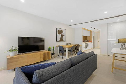 YARRA - YARRA Toorak Rd & Chapel St. Pool, Gym & Parking - Whitsundays Accommodation 1