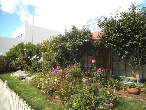 Yarragon Motel - Whitsundays Accommodation 1