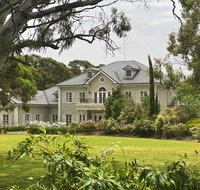 Yatahlia Manor Luxury Homestay - Whitsundays Accommodation