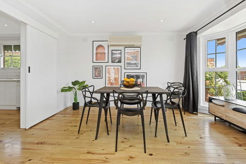 YIN-YANG - MOUNT ELIZA - Whitsundays Accommodation 0