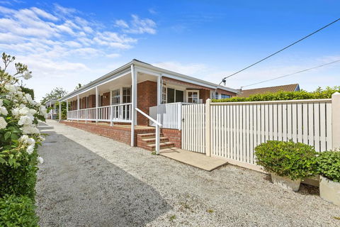 YIN-YANG - MOUNT ELIZA - Whitsundays Accommodation 3