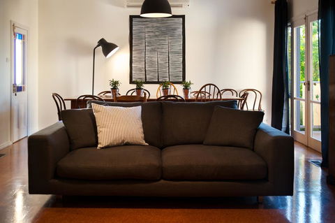 York House Daylesford - Whitsundays Accommodation 1