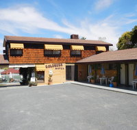 Young Goldrush Motel - Whitsundays Accommodation