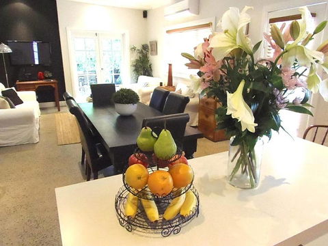 YSG The Edward Townhouse 157 - Steps To Town - Whitsundays Accommodation 0