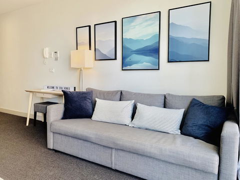 ZEN Homes On Collins - Whitsundays Accommodation 2