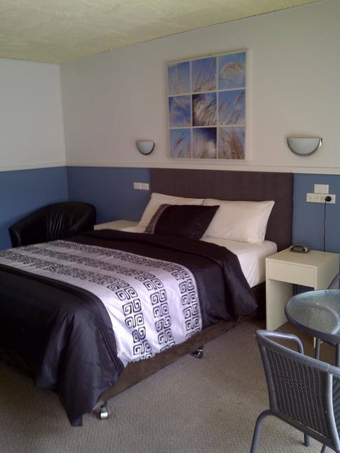Zero Inn Motel - Whitsundays Accommodation 3
