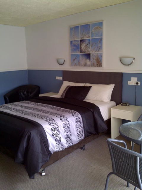 Zero Inn Motel - Whitsundays Accommodation 3