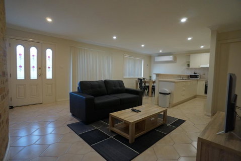 Zig Zag Motel - Whitsundays Accommodation 1