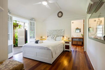 7th Heaven with Whitsundays Accommodation