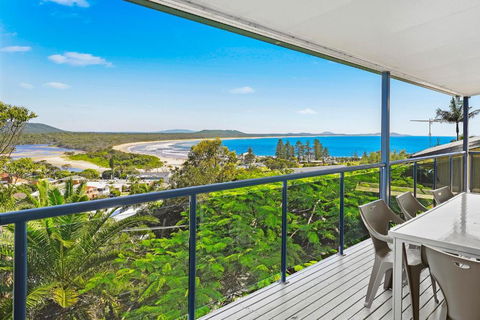 A BIGGER Slice Of Paradise - Whitsundays Accommodation 0
