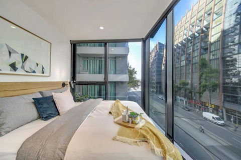 A Comfy 2BR Apt Near Crown & Southern Cross - Whitsundays Accommodation 1