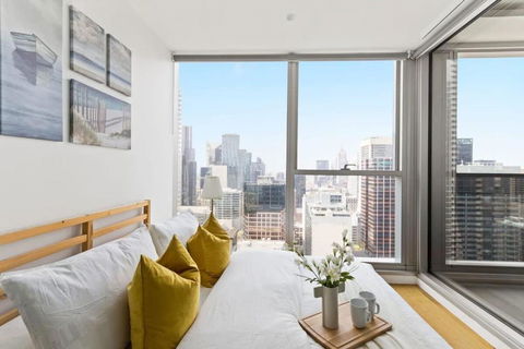 A Comfy 2BR Apt W City Views Near Southern Cross - Whitsundays Accommodation 4