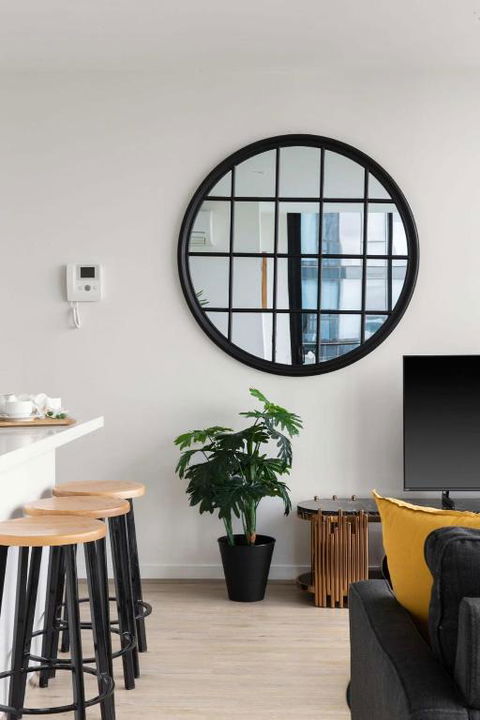 A Cozy 2BR Apt With Panoramic Views FREE Parking - Whitsundays Accommodation 1