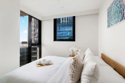 A Cozy 2BR Apt With Panoramic Views FREE Parking - Whitsundays Accommodation 4