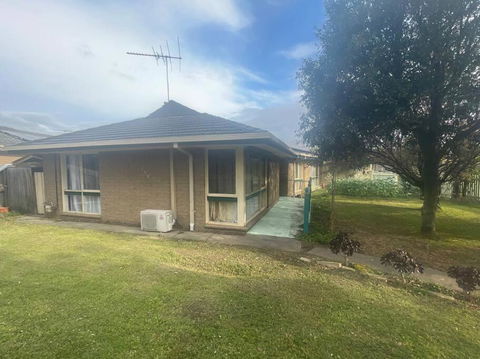 A Home Away From Home - Whitsundays Accommodation 1