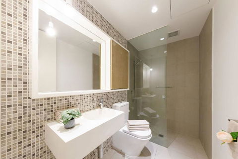 A Homely Apt Near To The Grand Prix FREE Parking - Whitsundays Accommodation 3
