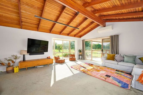 A Kids Dream & Paradise For Parents - Whitsundays Accommodation 1