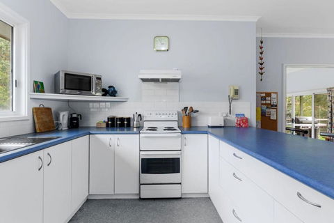 A Little Touch Of Paradise - Whitsundays Accommodation 4