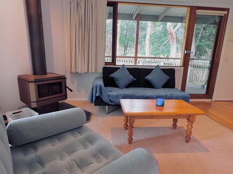 A Lovely Pool House In Forest - Whitsundays Accommodation 4