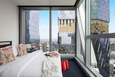 A Lux 2BR Apt Next To Southern Cross City Views - Whitsundays Accommodation 2