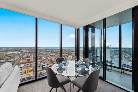 A Lux 2BR Apt With Panoramic Views, FREE Parking - Whitsundays Accommodation 3