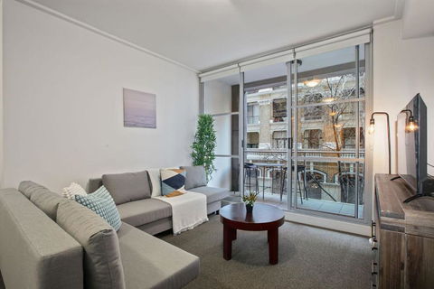 A Modern Studio For 6 Next To Darling Harbour - Whitsundays Accommodation 0