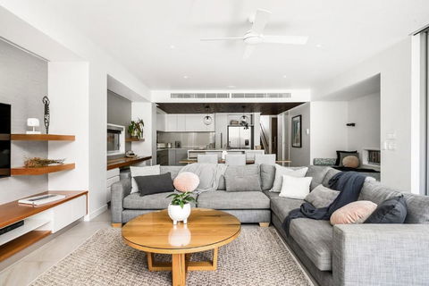 A Perfect Stay - KoKos Beach House 2 - Whitsundays Accommodation 2