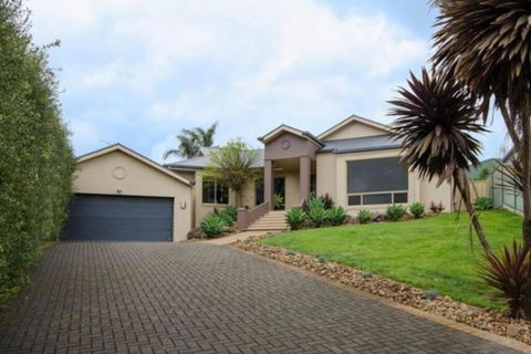 A Scent Of Lavender - Whitsundays Accommodation 1