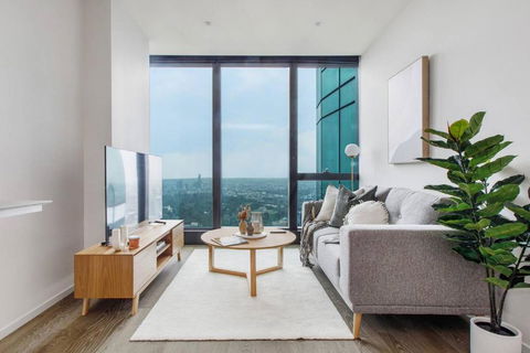 A Sky-high Metropolis Retreat Near The CBD - Whitsundays Accommodation 4