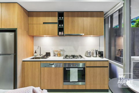 A South Yarra Charm! - Whitsundays Accommodation 2