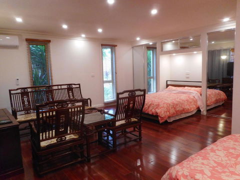 A Spacious Holiday Suite - Whitsundays Accommodation 4