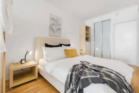 A Stunning & Cozy Studio Next To Darling Harbour - Whitsundays Accommodation 2