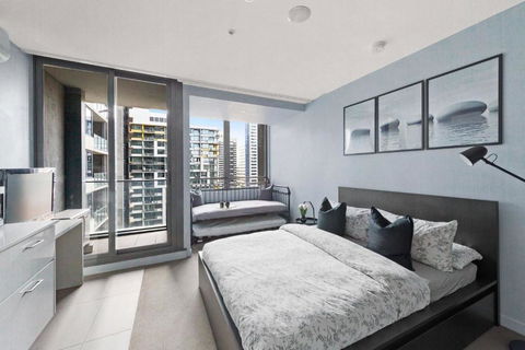 A Stylish Studio Right Next To Southern Cross - Whitsundays Accommodation 4