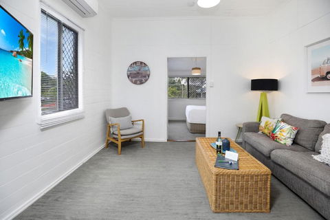 A Touch Of The Bahamas On McKenzie MK3 - Whitsundays Accommodation 0