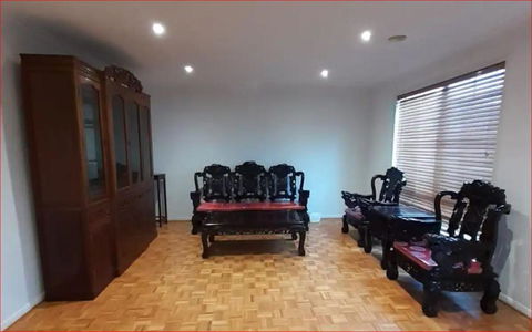 A Unique Holiday Home Between Avalon Airport And Melbourne CBD - Whitsundays Accommodation 0