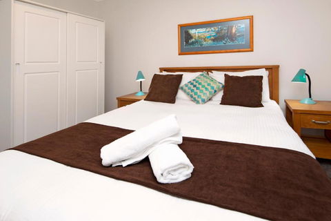 Aalen Lakeview Suite - Whitsundays Accommodation 4