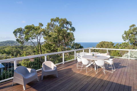 Aarini Cottage - The Ultimate Beachside Escape! - Whitsundays Accommodation 0