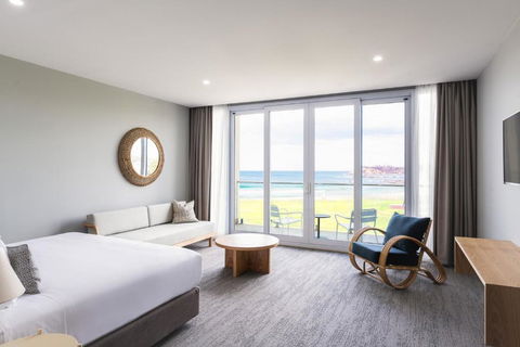 Abode Malua Bay - Whitsundays Accommodation 1