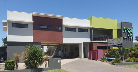 Abode37 Motel Emerald - Whitsundays Accommodation 3