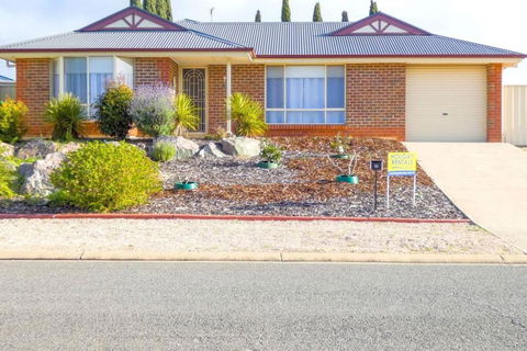 About That Time - Whitsundays Accommodation 0